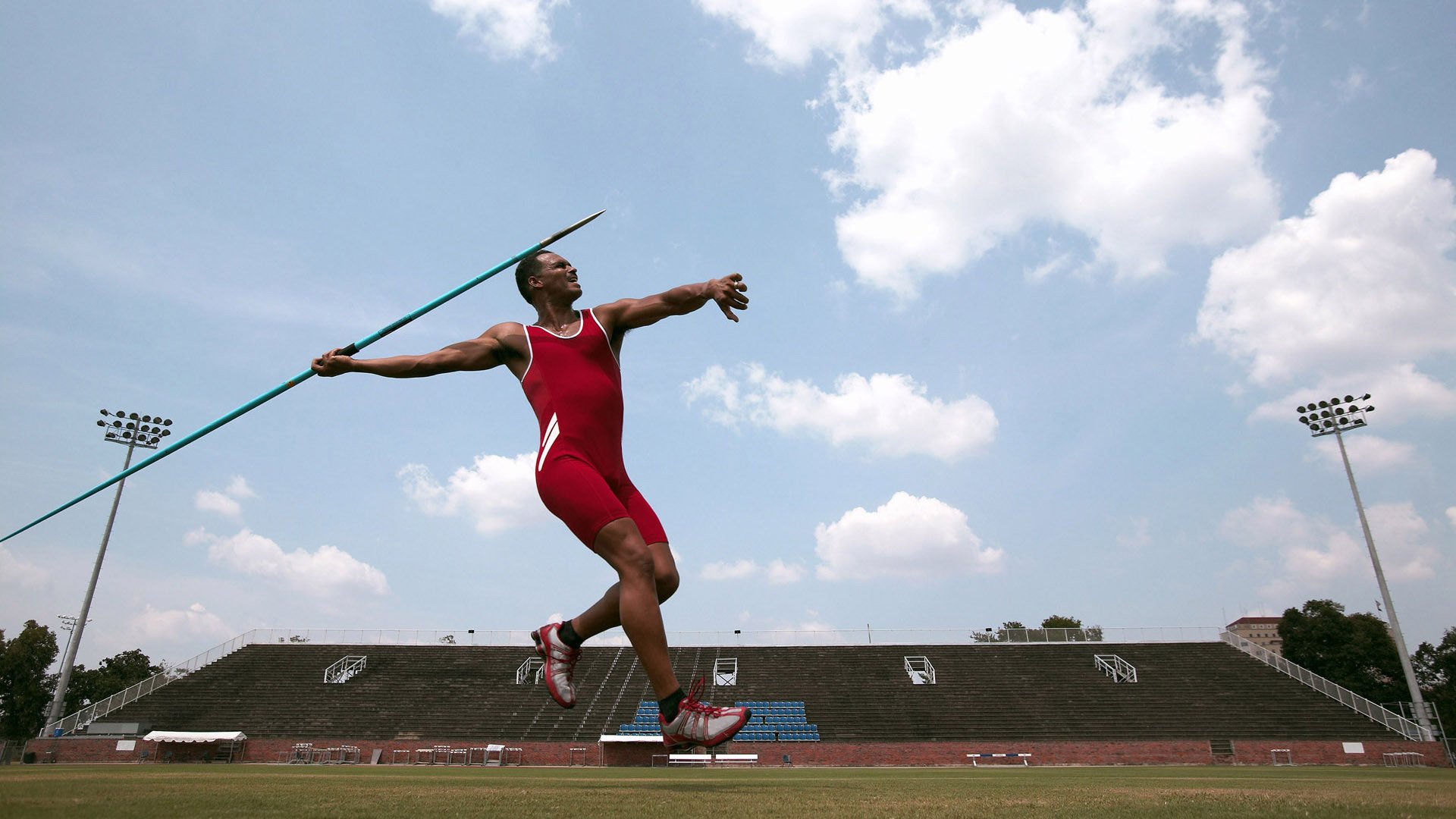 中立代表队B接力表现彰显团队精神