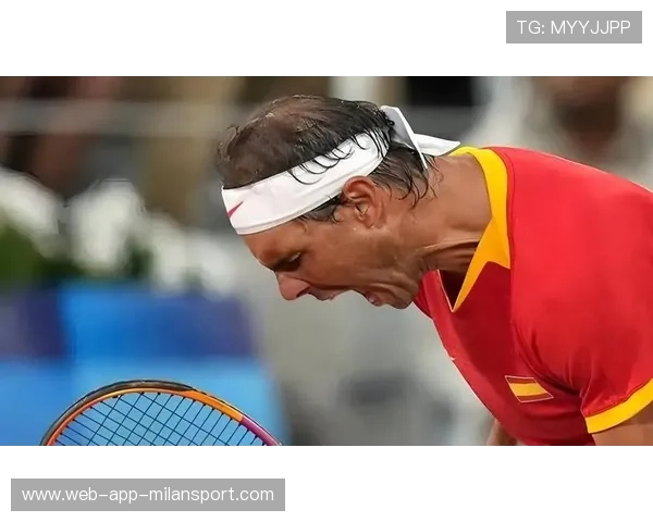 网球赛场抗压能力成胜负分水岭，网球比赛中