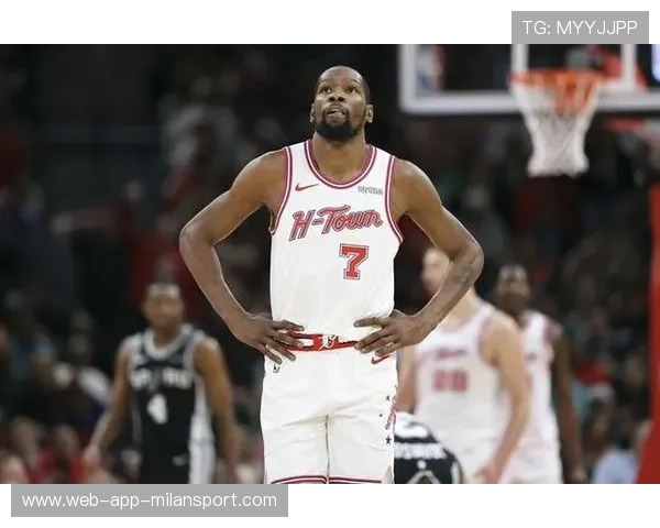 热火首节狂飙 稳胜黄蜂坚守,黄峰vs热火 热火首节狂飙 稳胜黄蜂坚守,黄峰vs热火