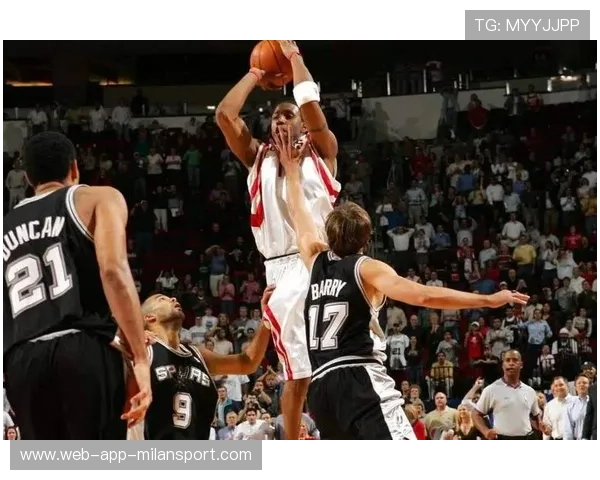 运动员“绝杀终结”瞬间：场上“英雄”出场！