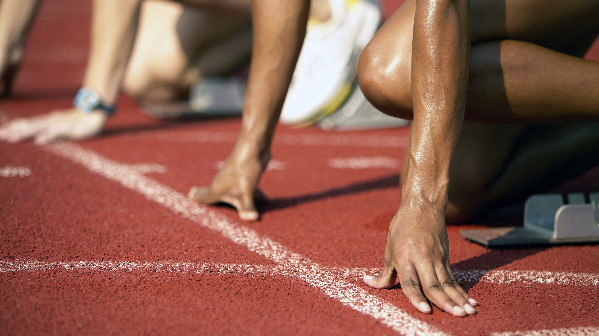 AC MILANSPORTS-红雀四分卫伤情不乐观，球队陷入困境，红雀到底说的是什么